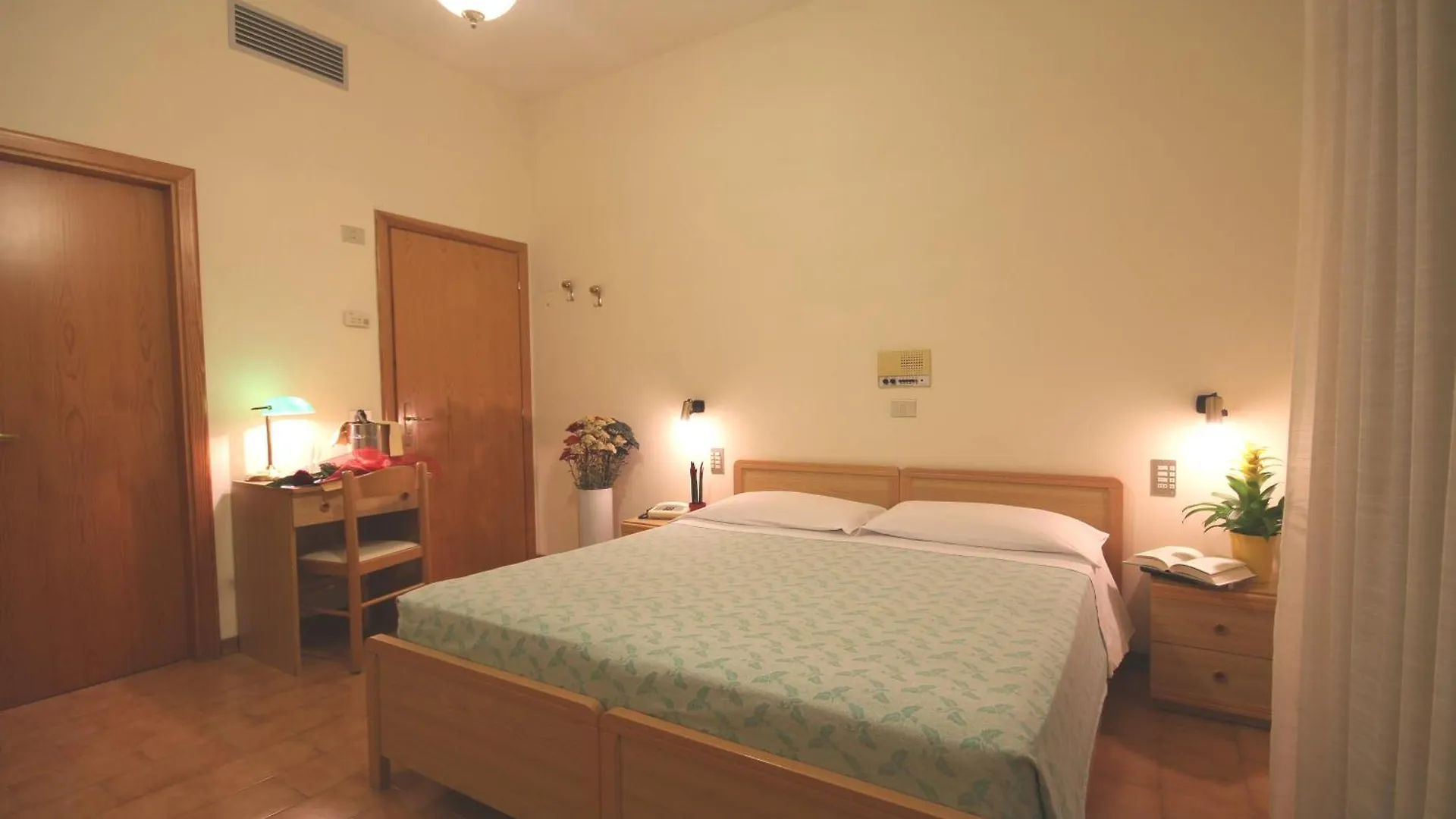 ***  Hotel Villa Luca Chianciano Terme Itália