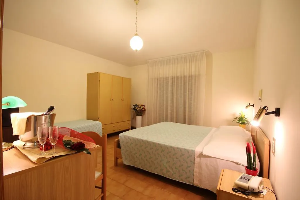 ***  Hotel Villa Luca Chianciano Terme Itália